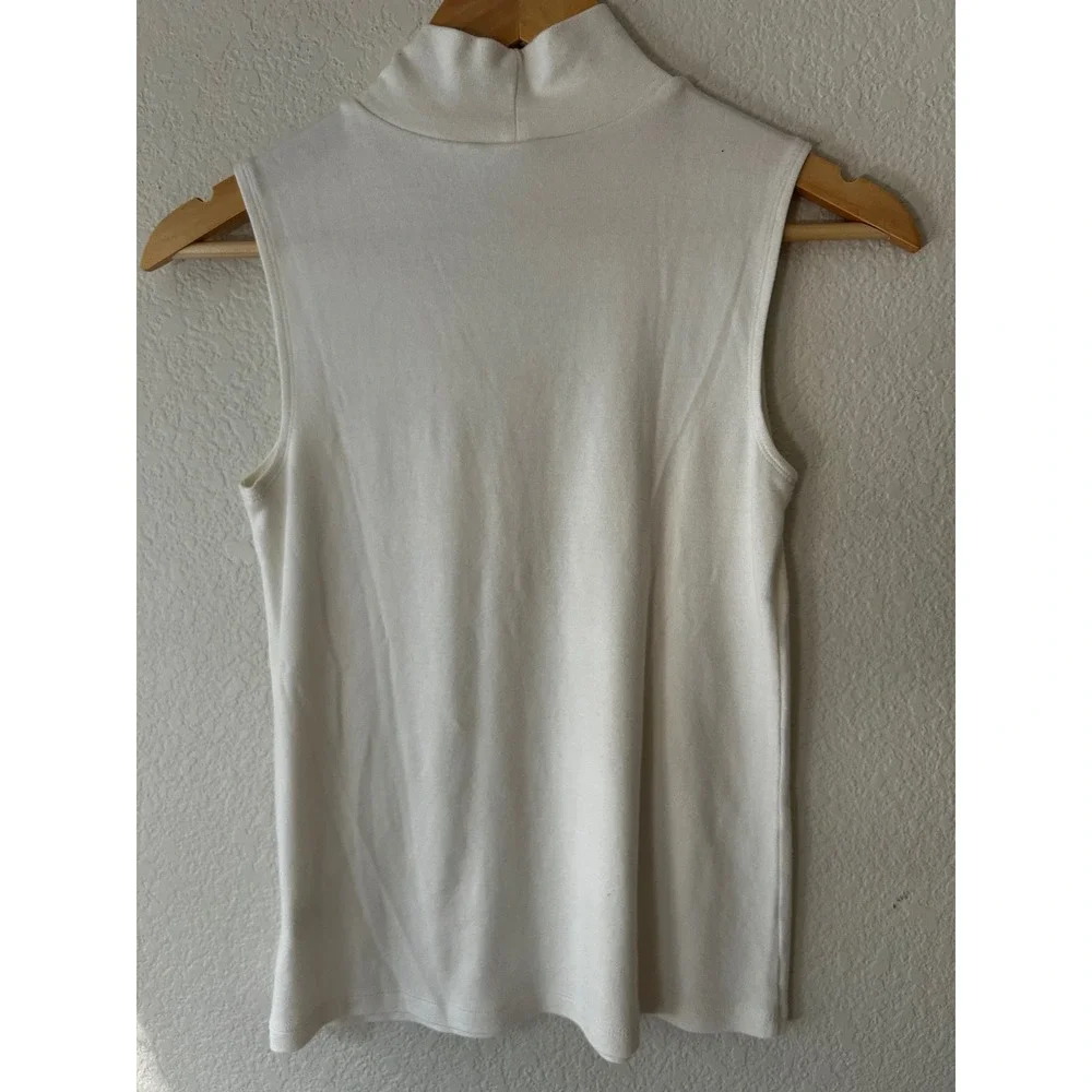 Croft & Barrow Womens Cream Sleeveless Mock Neck Knit Top Small RN73277 - Picture 2 of 4